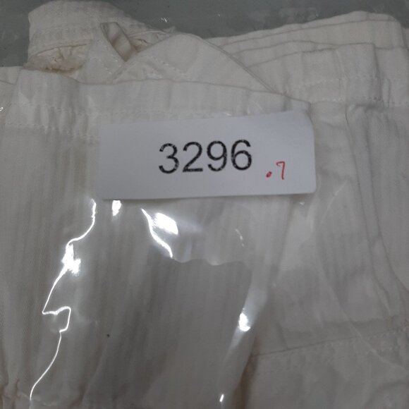 So wear it declair it White Short Sleeve Blazer Peplum Waist Notched Collar Sz L - Picture 10 of 10